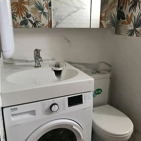 Avec Piscine - Rez De Jardin Apartment Pailhes (Herault)